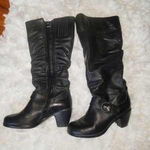 Dansko Black Boot- Dressy w/ heel